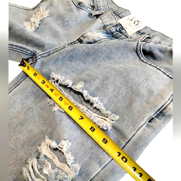 HOST PICK ✨ONE TEASPOON Saints LowWaist BoyfriendJeans Distressed Ultra Thrashed - Picture 13 of 16